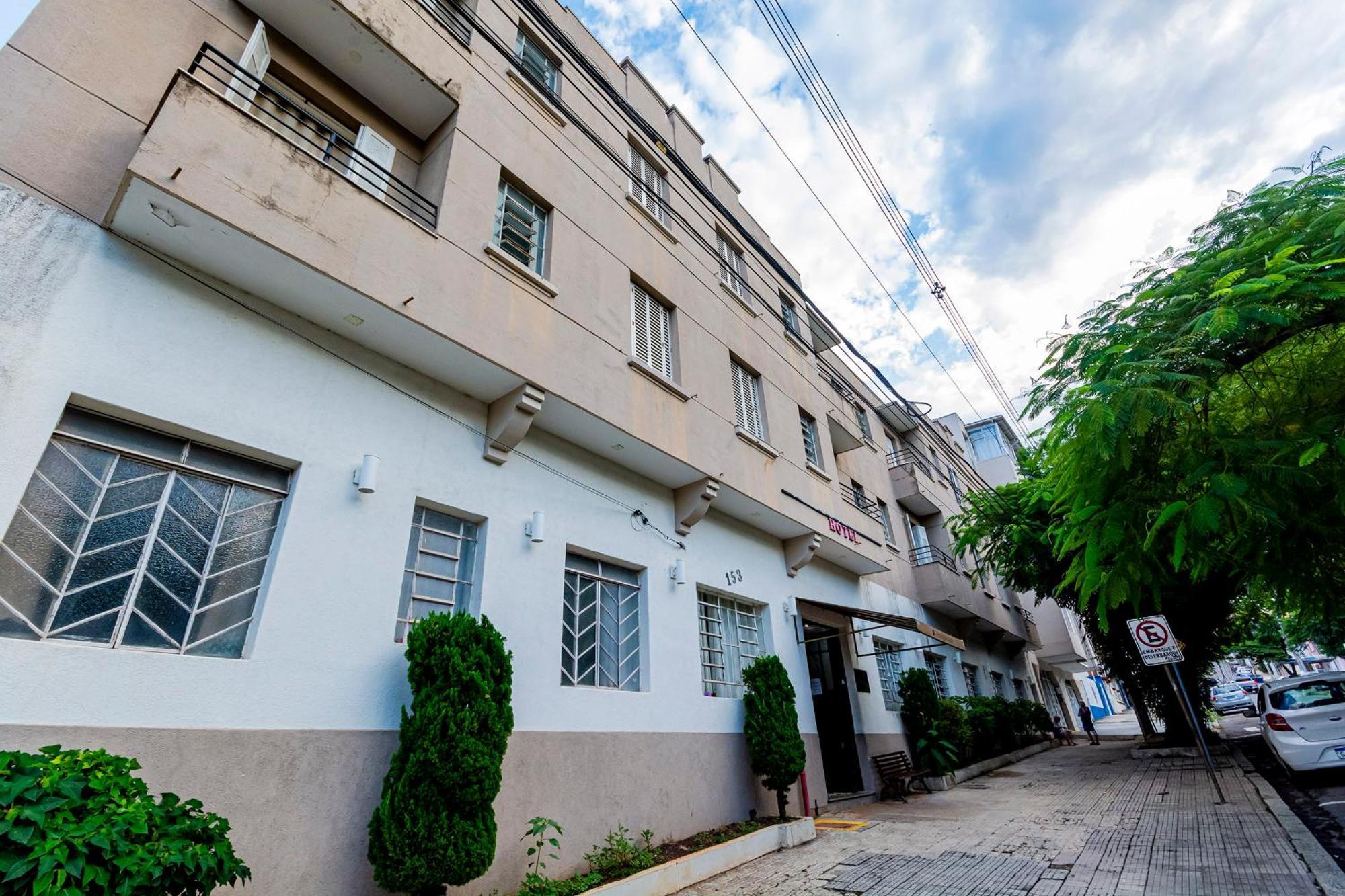 Hotel Excelsior Poços de Caldas Exteriör bild